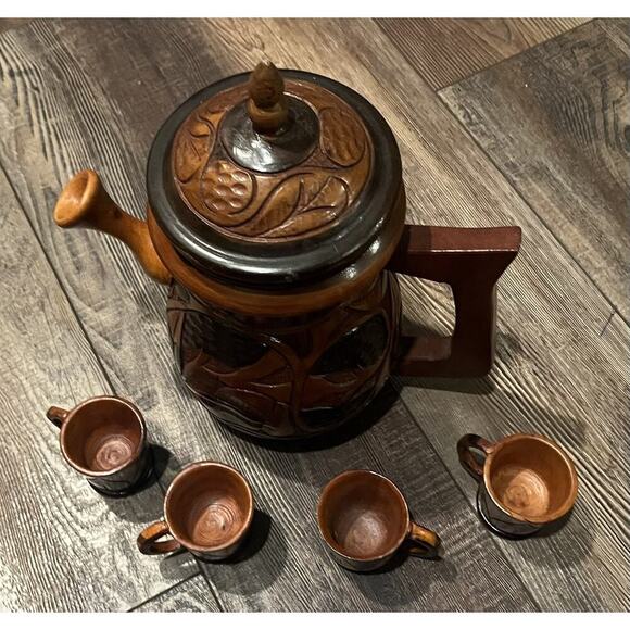 Vintage Hand Carved Teak Wood Tea Pot Pitcher Set w/ 4 cups Lid - Very Nice! - Picture 9 of 9